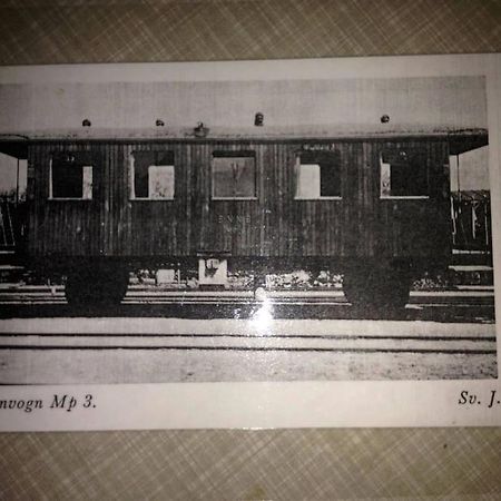 Fjordhytten. Rebuild Train Wagon From 1937. Lejlighed Odense Eksteriør billede